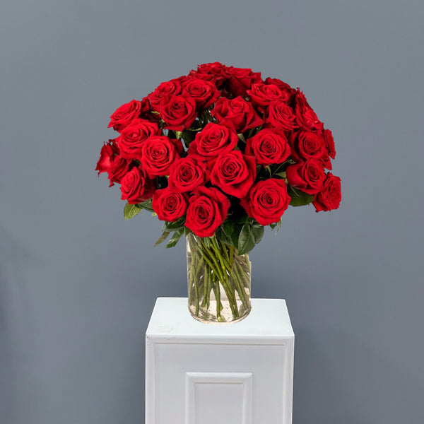 40 Red Roses Arrangement in Vase