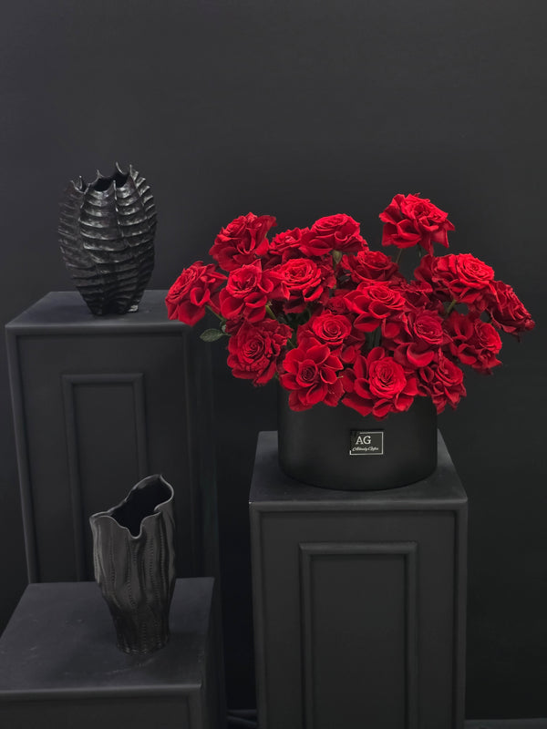 Velvet Passion: Red Roses in Black Leather Box